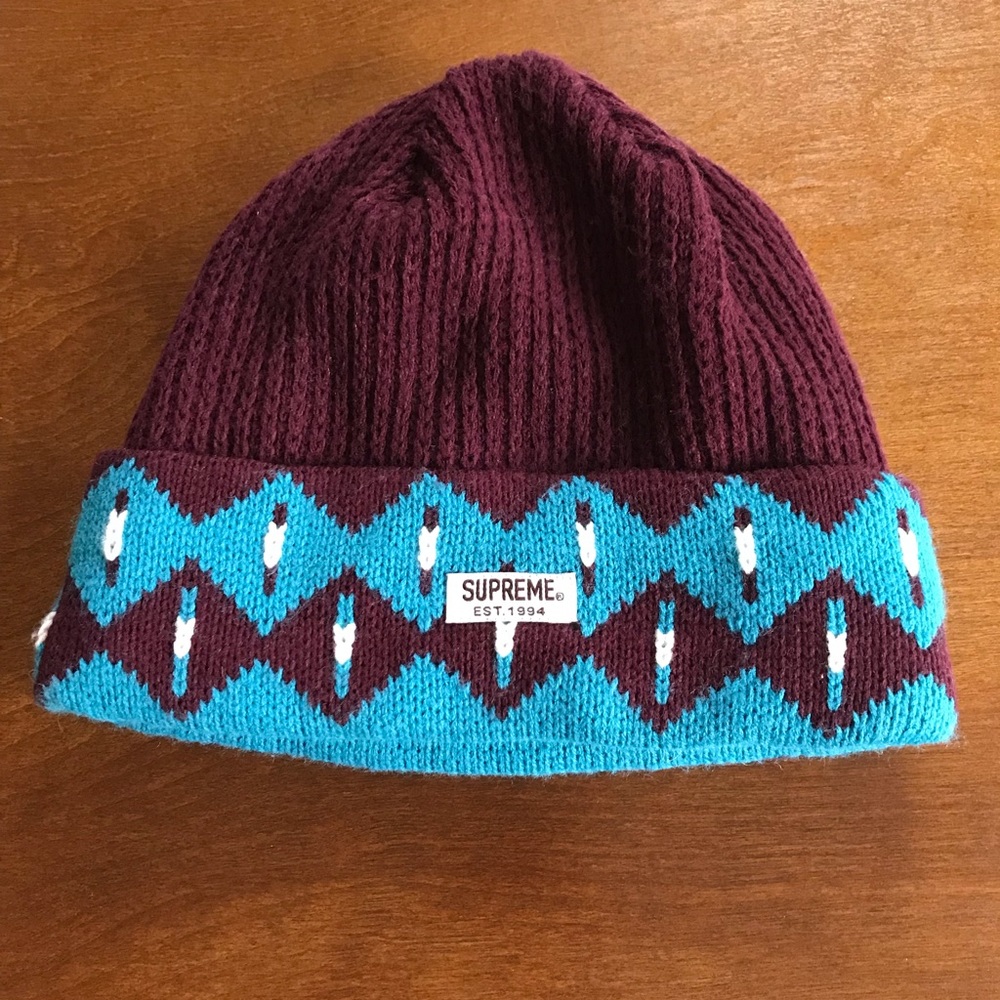 Supreme hat 100% authentic